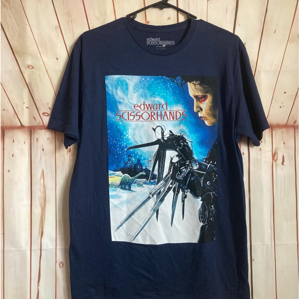 NWOT EDWARD SCISSORHANDS TSHIRT
